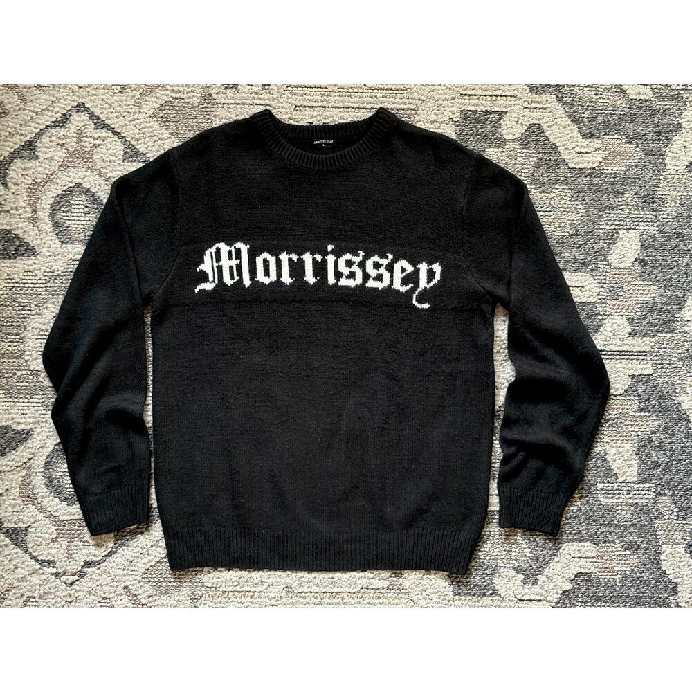 Large Black Vintage Morrissey Sweater with Old English Lettering